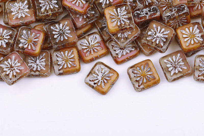 Squared Kiwi 10×10mm Cryatsl Peach Mixed With White 1-Hole Czech Beads