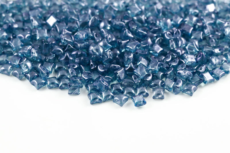 Wibeduo 8×8mm Crystal Blue Luster 2-Hole Czech Beads