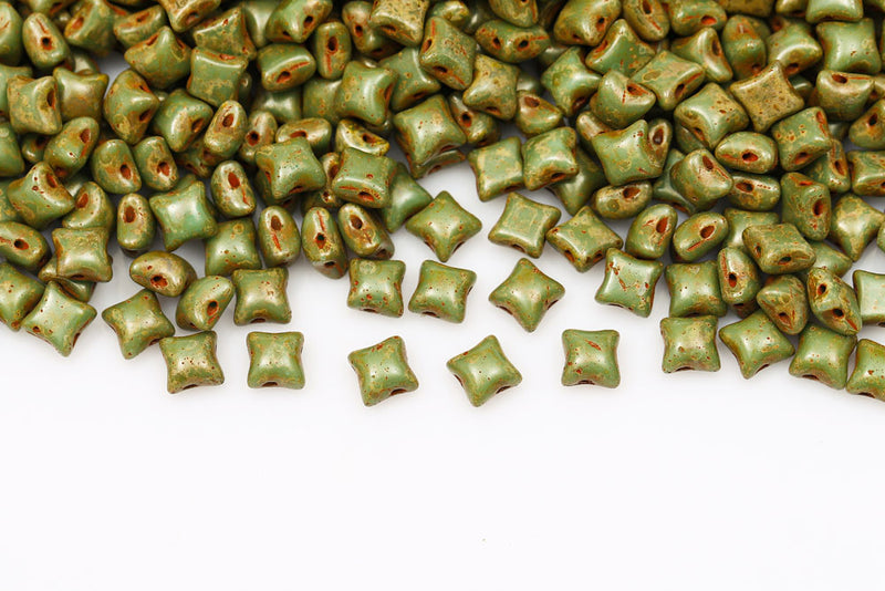Wibeduo 8×8mm Turquoise Green Travertin 2-hole Czech Beads