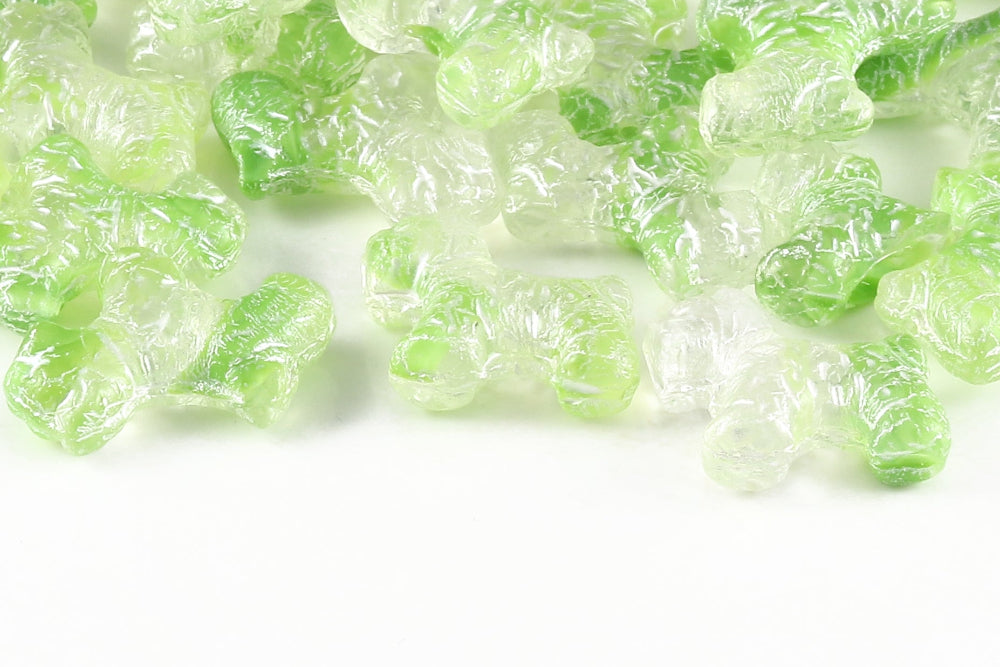 Schnauzer 19×17mm Crystal Verdant Mixed With White 1-Hole Czech Beads